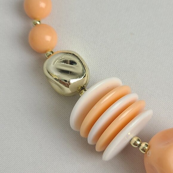 VINTAGE Peach Necklace Chunky Beaded - Picture 3 of 6